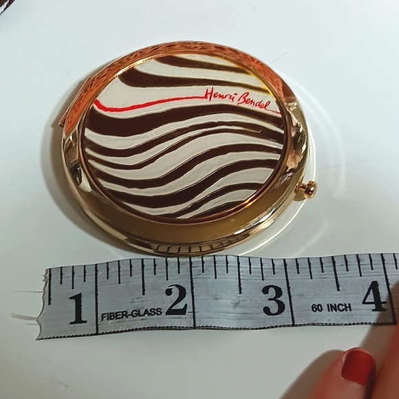 Henri Bendel RARE Zebra Striped Double-sided Compact Mirror - Picture 6 of 9